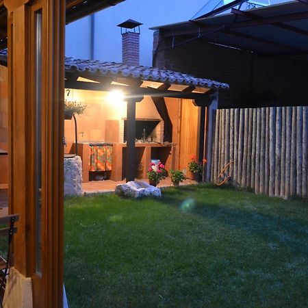 La Cantamora Hotel Rural Пескера-де-Дуэро Экстерьер фото